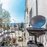 Apartment Awesome In