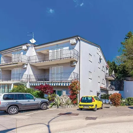 Awesome In Apartament Crikvenica