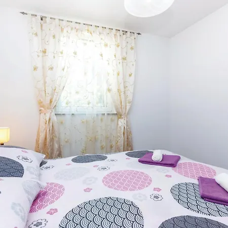 Gorgeous In With Wifi Apartment Crikvenica