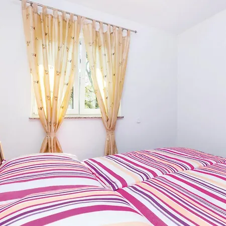 Apartment Gorgeous In With Wifi Crikvenica