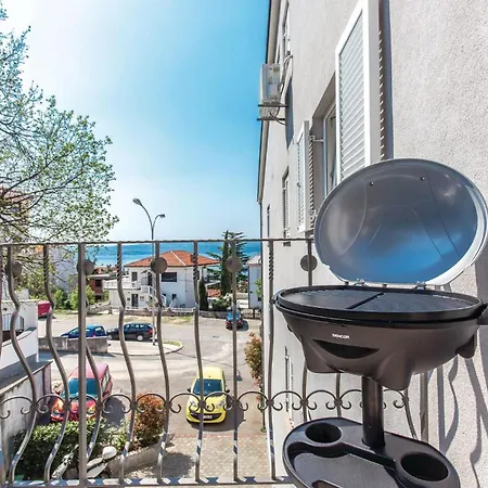 Apartamento 2 Bedroom Cozy In